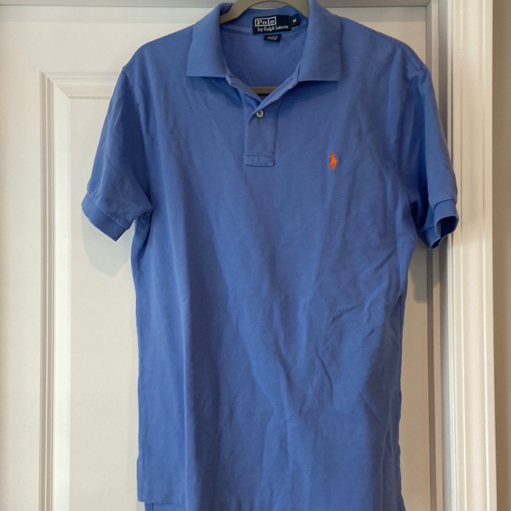 Polo shirt.